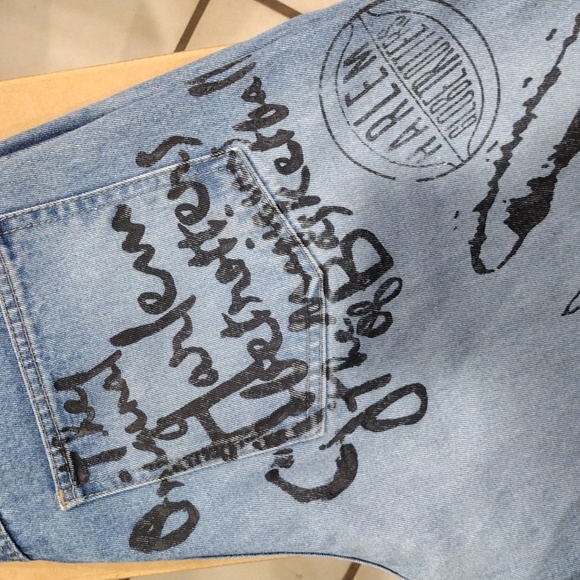 FUBU SZ 32 MEN'S ORIGINAL HARLEM GLOBETROTTERS BLUE 🔵 DENIM SHORTS - Picture 2 of 12